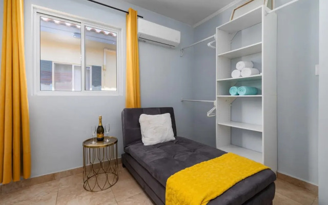 Tranquil 2br2ba Close to the Beach Shared Pool