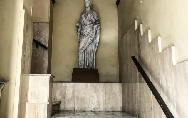 St. Teresa Museum Suites