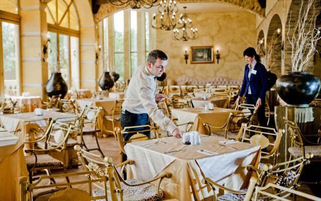 Imperial Palace Hotel & Spa
