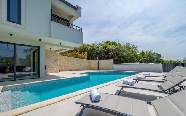 Pool Villa Greta Krk
