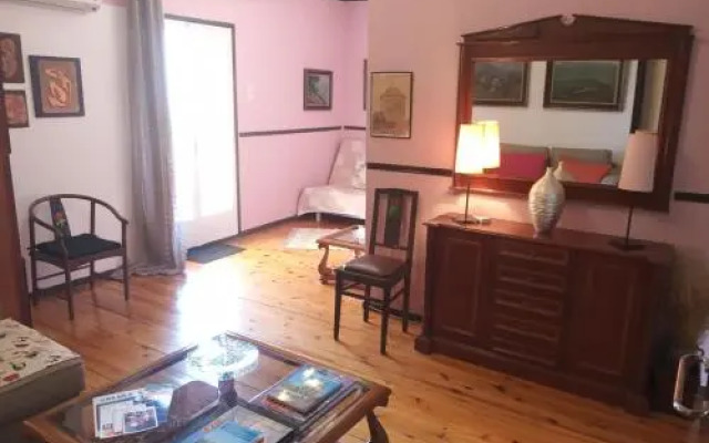 Cosy Central Penthouse -Up To 6 Guests- With Wifi