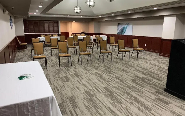 Ramada Modesto