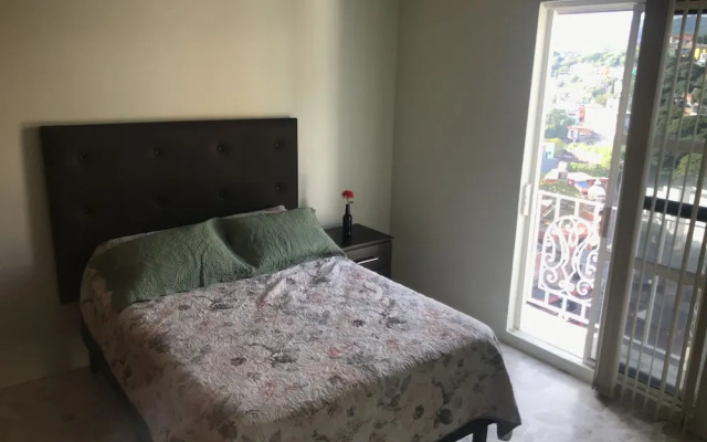 OliLer s House Terrace&parking