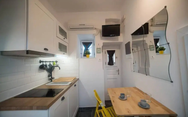 Cute Mykonos Downtown Studio