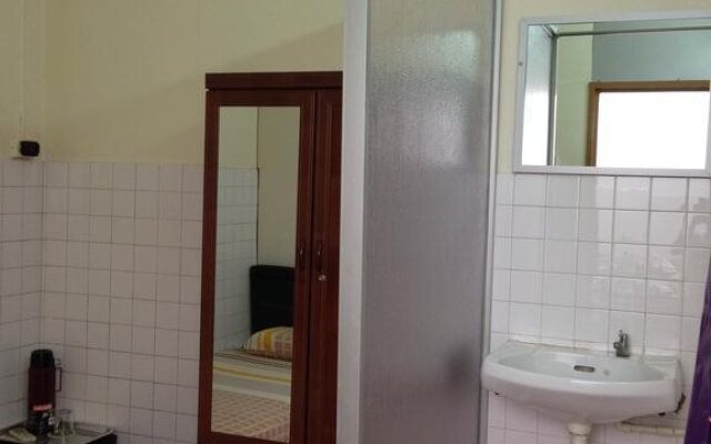 Kabin Guest House