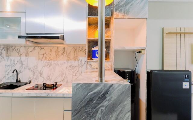 Homey And Minimalist 1Br Royal Sentul Park Apartment