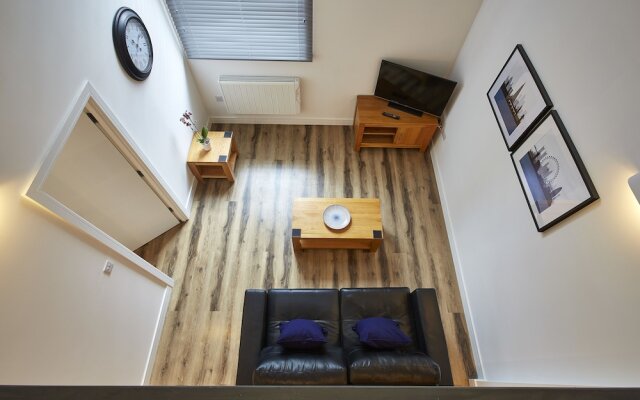 Burkhardt Hall by Viridian Apartments