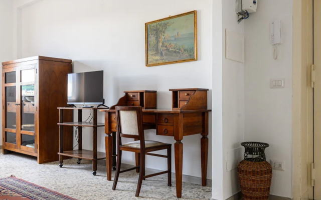 Via Coriolano 8 in Naples