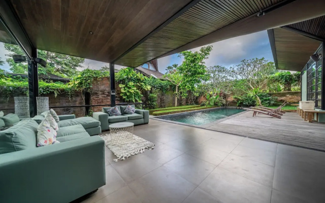 Twin House Ubud by Betterplace