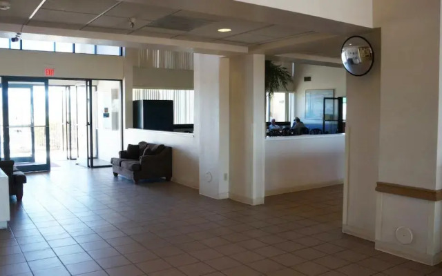 Studio 6 Suites Lake Havasu City, AZ