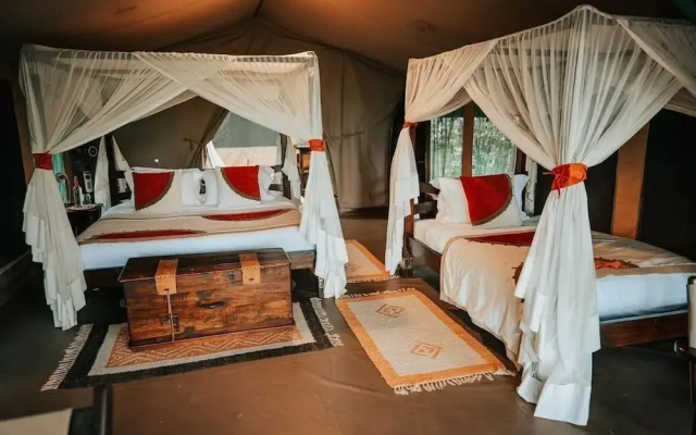 Soroi Mara Bush Camp
