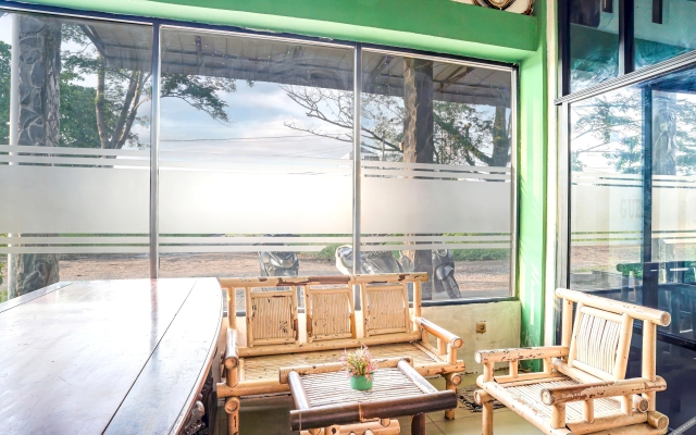 OYO 92609 Guest House Malay Singkawang