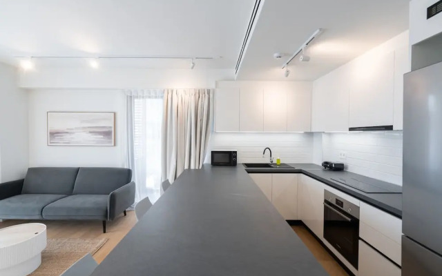 LIV Athinum 1 - Luxury Apartment 3A