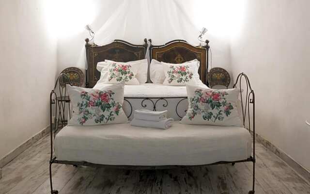 Alberta D Bed  Breakfast
