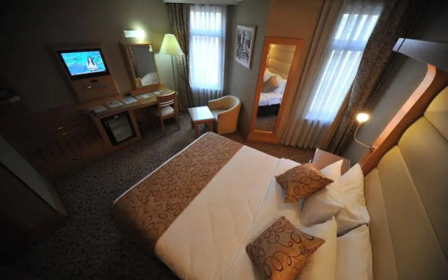 Economic Star Hotel