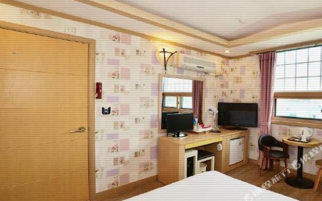 Sokcho Ritz Hotel