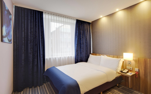 Premier Inn Hamburg City Alster