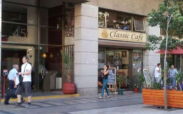San Isidro Suites