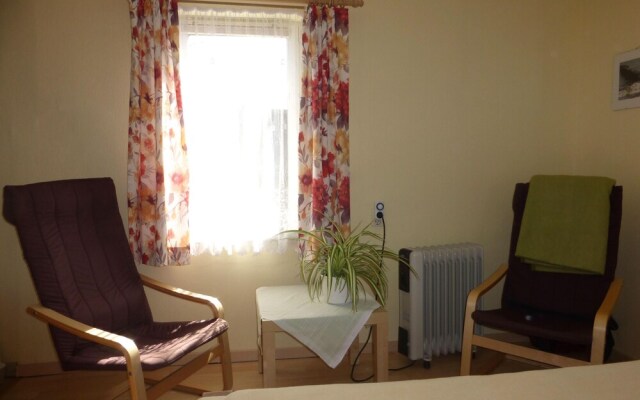 Ferien-apartment mit Gartenblick