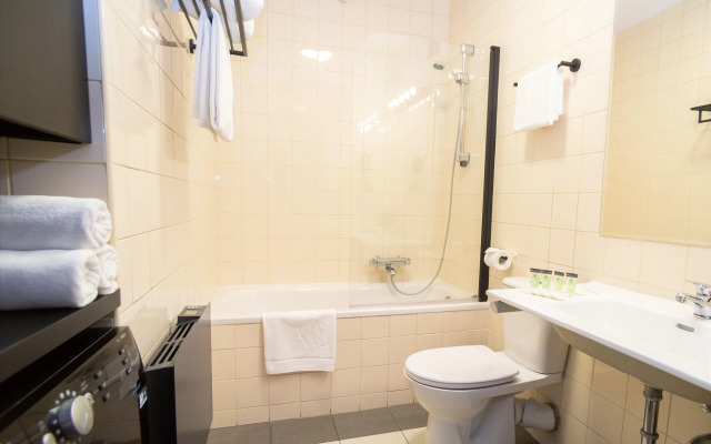 Warsaw - Apartments Apartamenty Sadyba