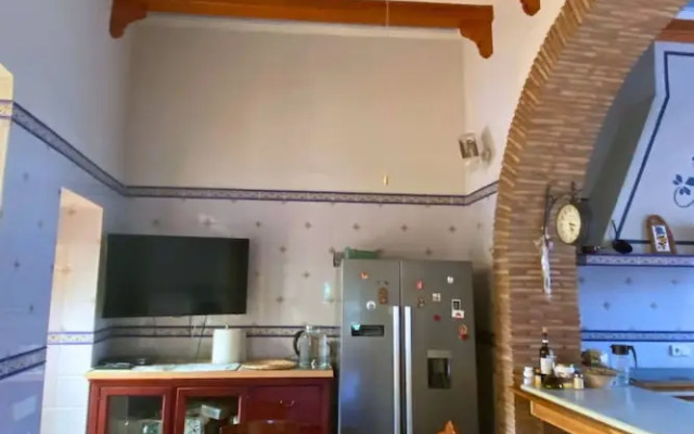 Room-magnolia Loft A Spacious, Authent