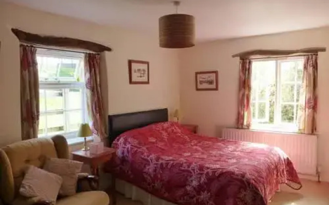 Twitchen Farm Bed  Breakfast