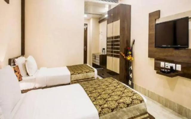 Hotel Madhuvan Palace