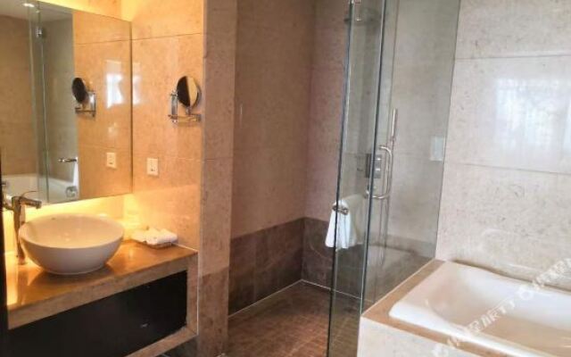 Wannian Shennong Maison New Century Hotel