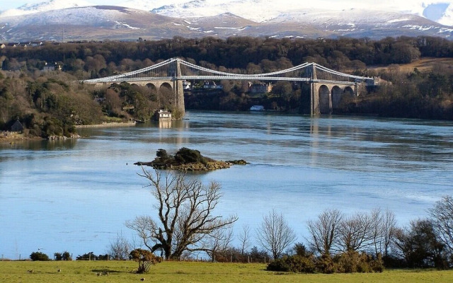 Lon Y Traeth Bed & Breakfast