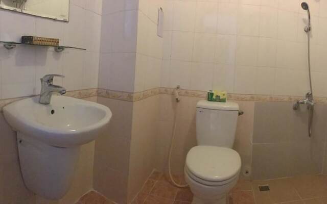 Hoa Binh Hotel