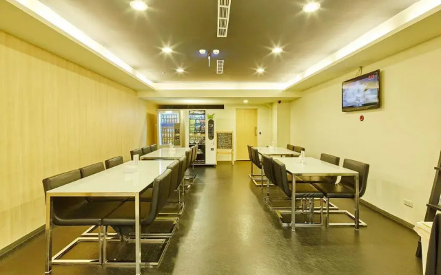 Single inn kaohsiung Lisen Hostel