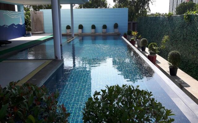 Floor 3 Studio at Airlink Residence