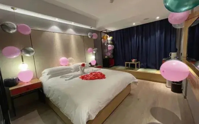 Boyi Yueju Hotel 【Yiwu International Trade City 】