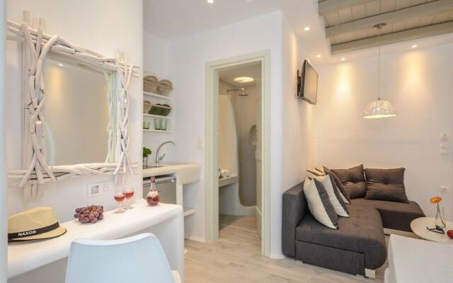 Naxian Spirit Suites & Apartments