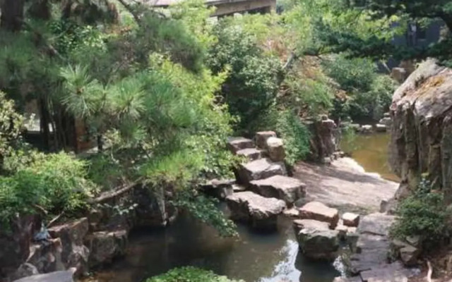 Zuishi Shanzhuang Hotel