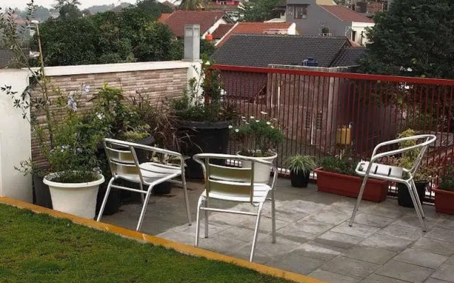 Sail Guest House