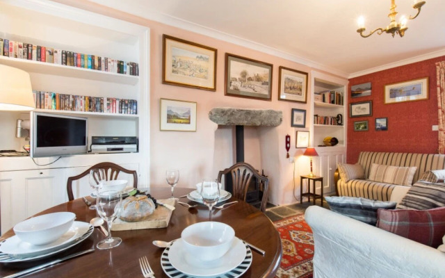 Holiday Home Clappersgate Hill