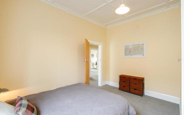 Views on Colenso - Napier Holiday Home