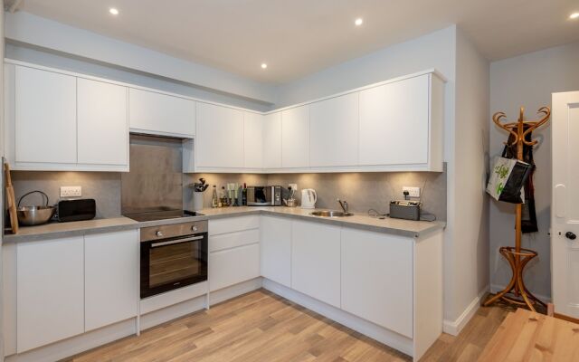 Central St Andrews Townhouse  Park View