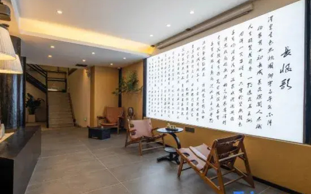 The Old Town of Lijiang Yinshang · Private Design Courtyard