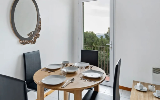 Alluring Holiday Home in Magagnosc With Balcony