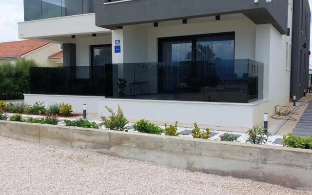 Villa Crystal Aenona