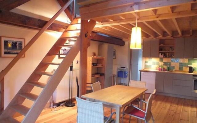 Loft Glacier Station