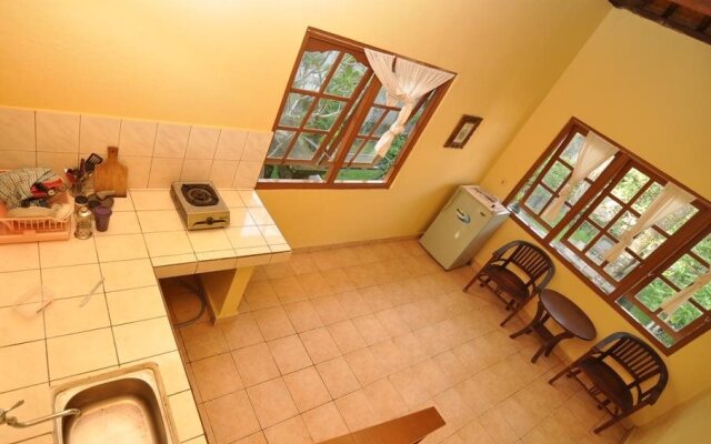 Redjon Guest House