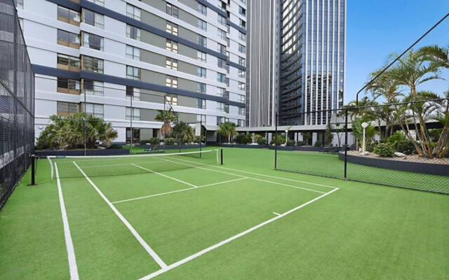 Heart of Surfers Paradise, 2BR Apt
