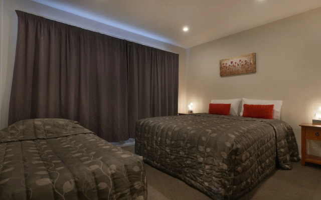 Cashel Court Motel