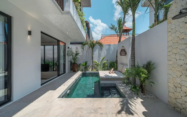 Nova Oasis 4