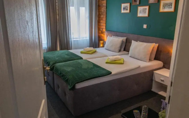 Rooms BAUMAN