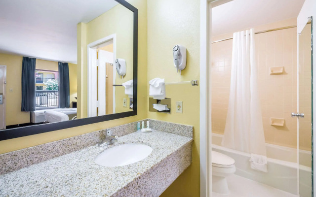 Quality Inn Fredericksburg, Central Park Area