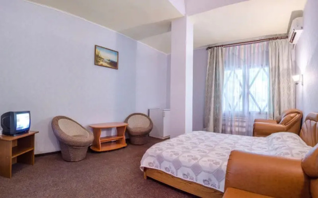 Sunrise Hotel
